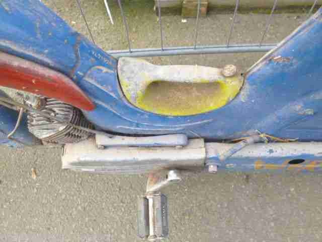Aus einem Scheunenfund:alte Victoria Luxus Moped M57-508 Bj:1959-Oldtimer