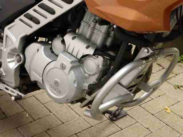 BMW F 650 CS Scarver, opt. und techn. Super, wenig km, sinnv. Extras, EZ 3-2002
