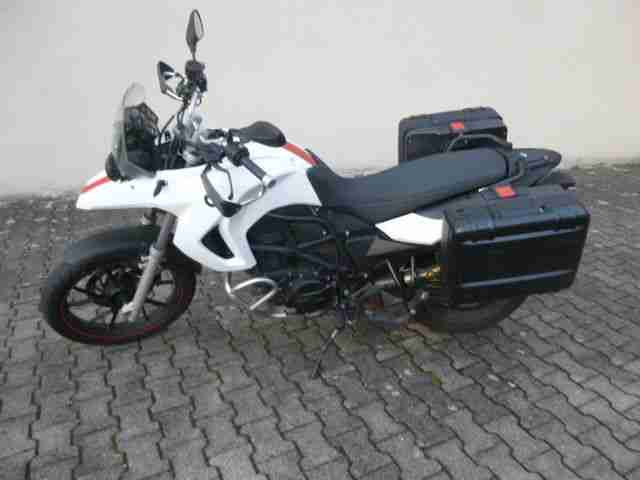 BMW F 650 GS + ABS + Bordcomputer + LED + Griffheiz. + 1. HAND + nur 17.800 KM