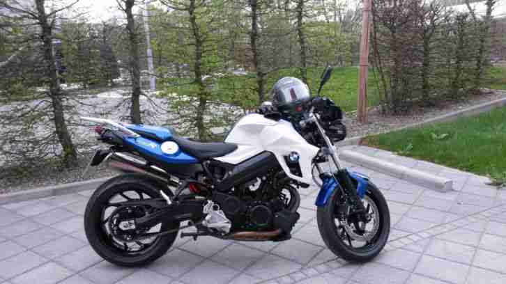 BMW F 800 R Werksgarantie + Dynamic + Touring Paket