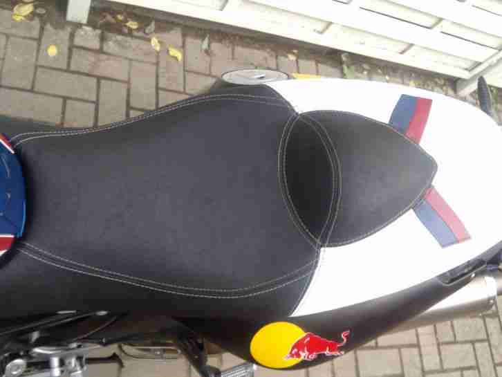 BMW F800R ORIGINAL CHRIS PFEIFFER RED BULL FACELIFT ALPINESTARS