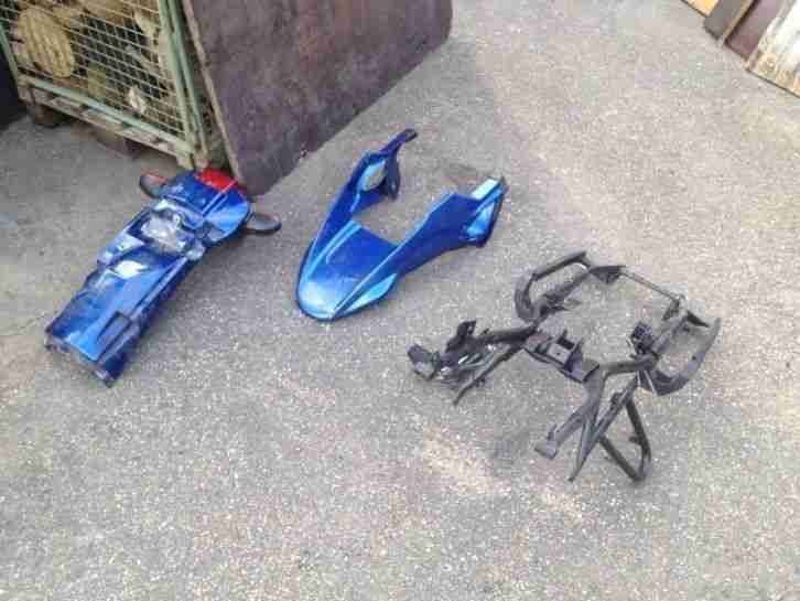 BMW GS 1150 Unfallfahrzeug schon in Teile zerlegt