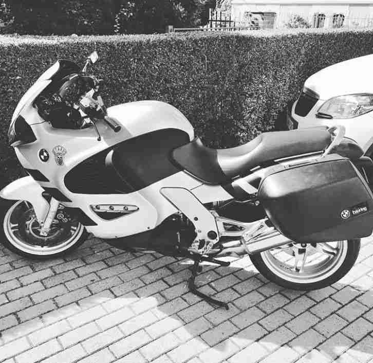 BMW K1200RS