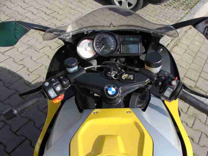 BMW K1200S Jahresinspektion neu, TÜV neu, inkl. Original BMW Koffer