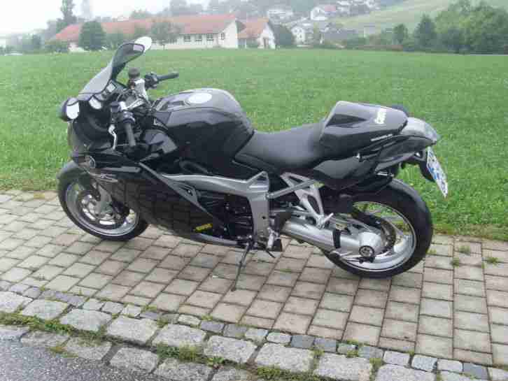 BMW K1200S - K 1200 S - Bj. 09 - NACHTSCHWARZ - CARBON - AKRAPOVIC - 42000 KM