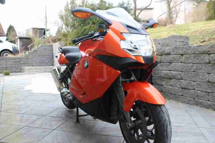 BMW K1300S in Topzustand mit Sportkoffern