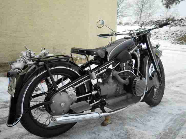 BMW R 12