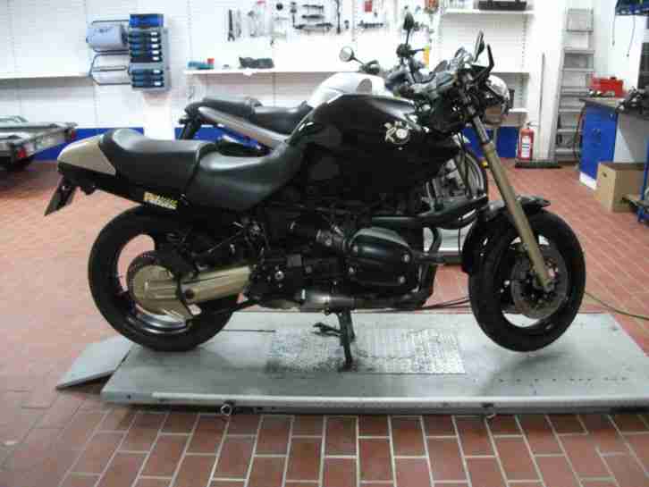 BMW R1100RS Cafe Racer