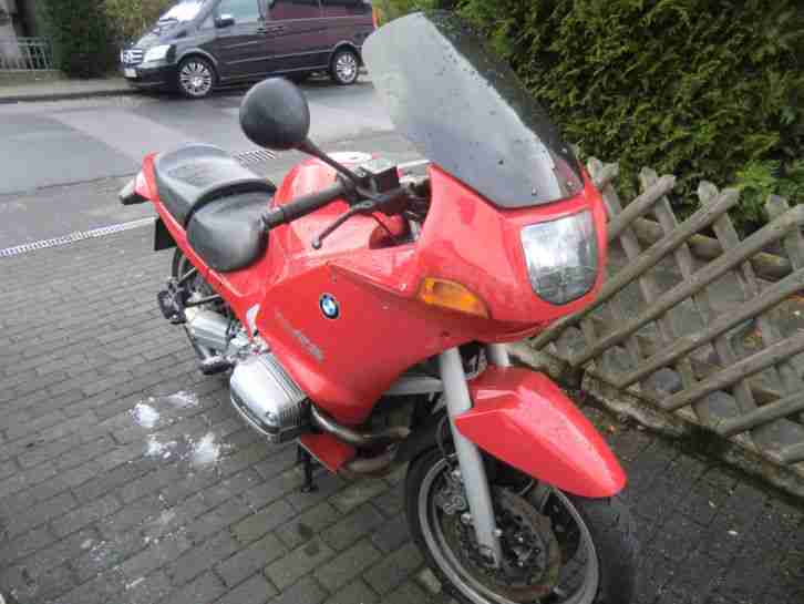 BMW R1100RS
