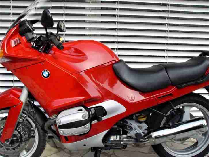 BMW R1100RS