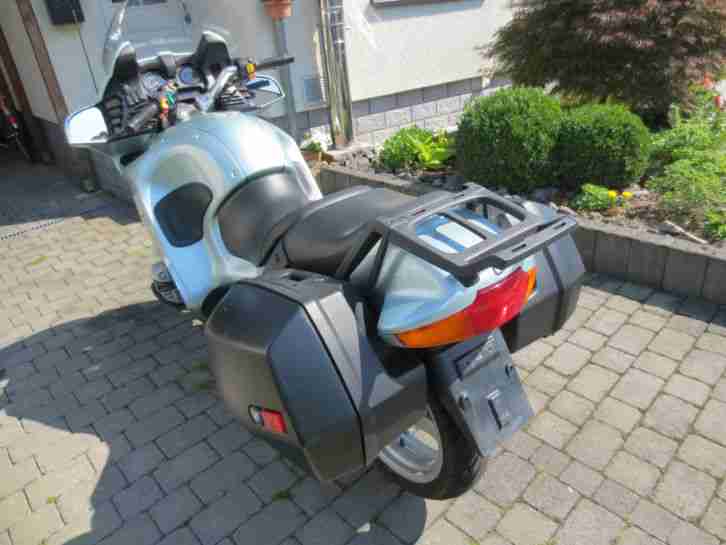 BMW R1100RT in gutem Zustand mit Koffersatz.