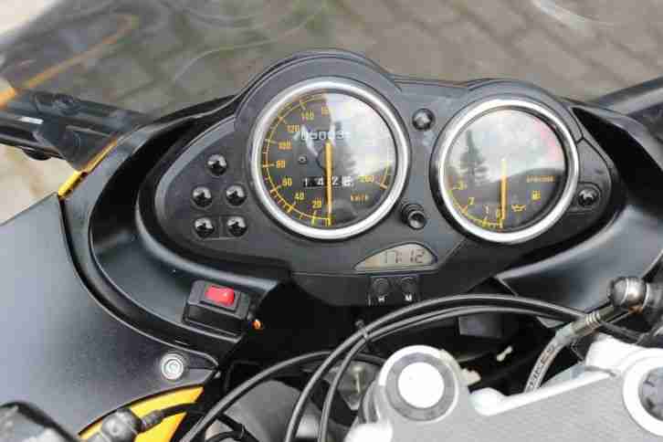 BMW R1100S Bj 99 50tkm Griffheizung Guter Zustand Garage Tüv 03/2016 Nur jetzt!