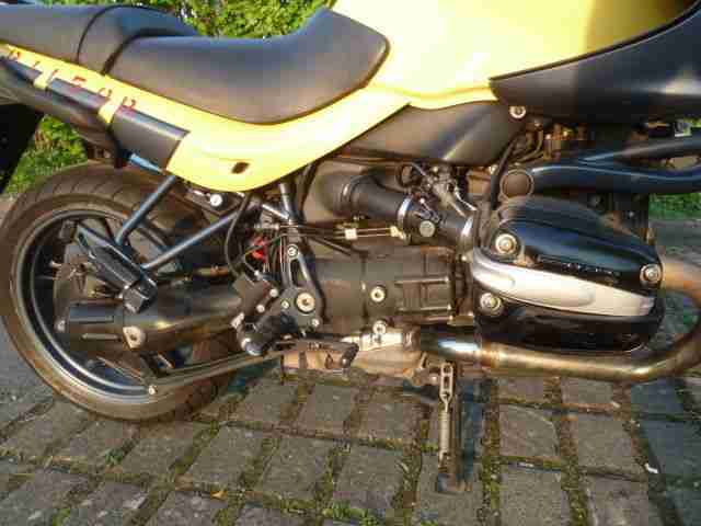 BMW R1150R von 2002 mit 46700km, DAKARGELB 2/FERRO-MET, ABS, Heizgriffe,