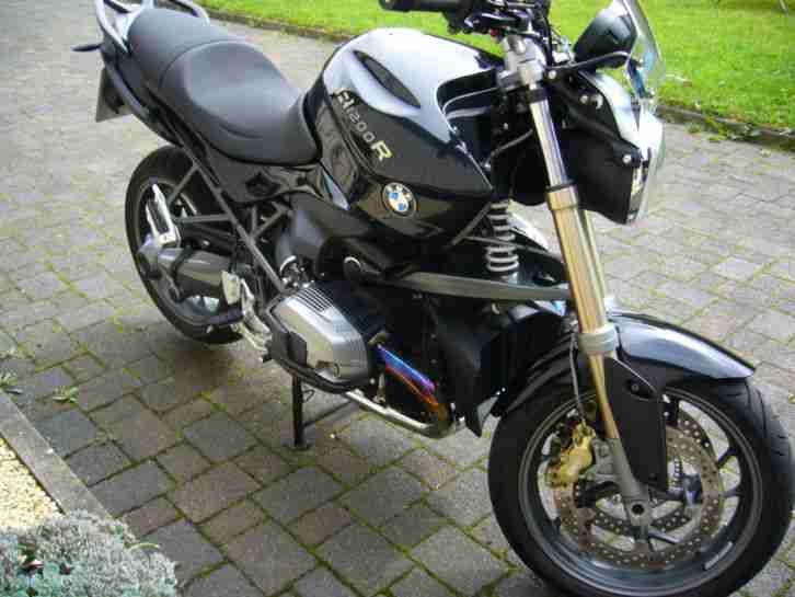 BMW R1200R