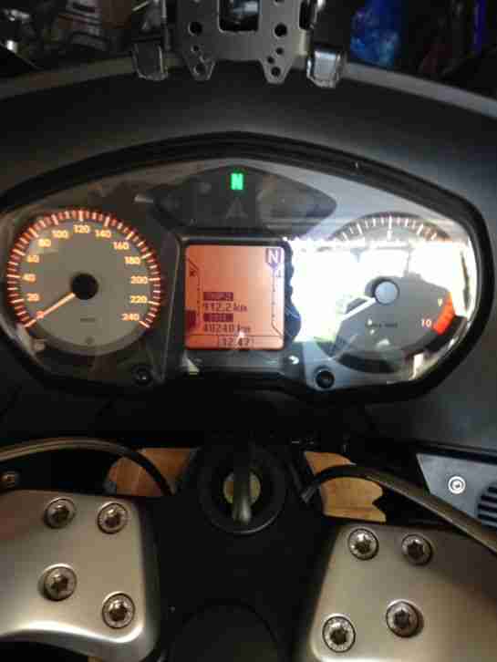 BMW R1200RT ABS Bj. 2005 erst 40000KM / Koffer / Griffheizung / Zylinderschützer