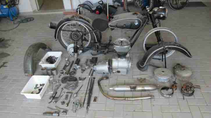 BMW R25/3 Oldtimer Motorrad Restaurationsobjekt Scheunenfund