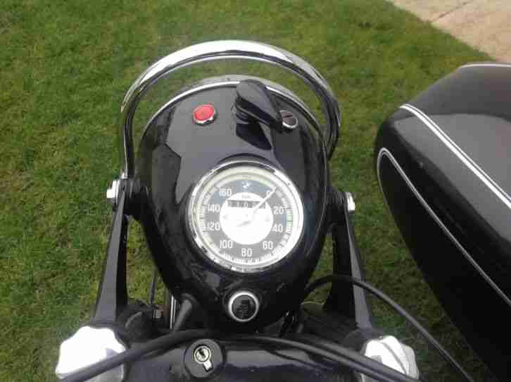 BMW R51/3 NUMMERGLEICH MOTOR UND FAHRGESTELL MIT STEIB TR 500