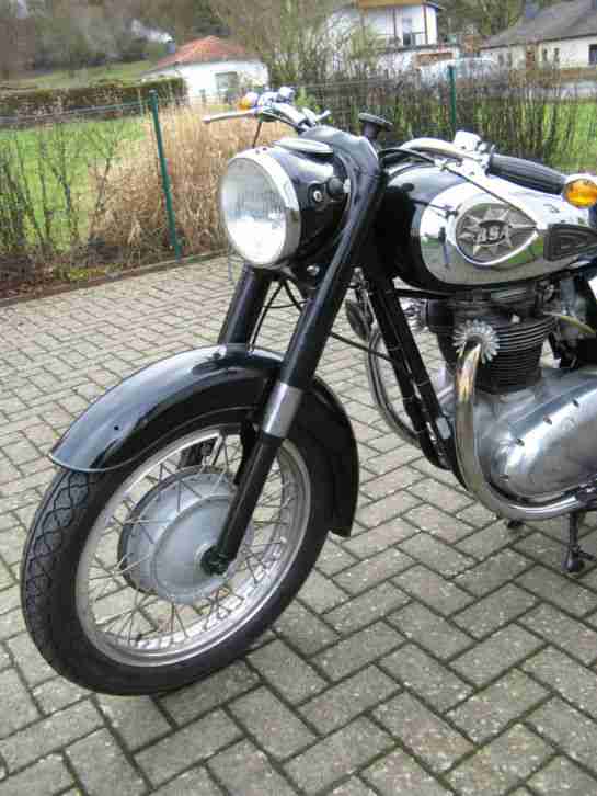 BSA A65 engl. Oldtimer , komplett neu aufgebaut
