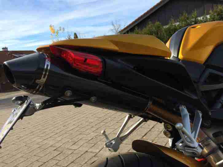 Benelli Cafe Racer TNT 1130