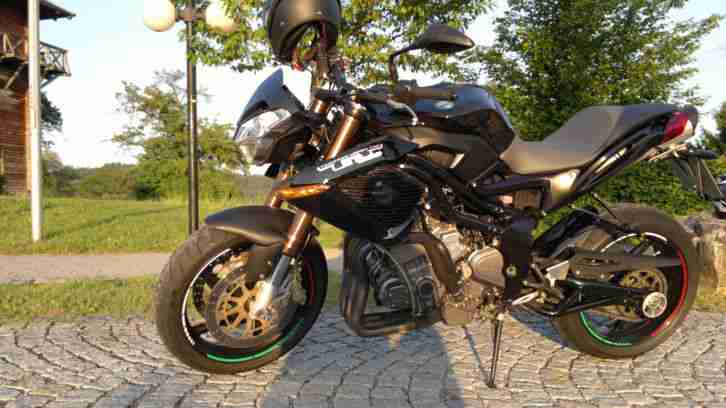  Benelli TNT 899 aus 2009 Top Zustand