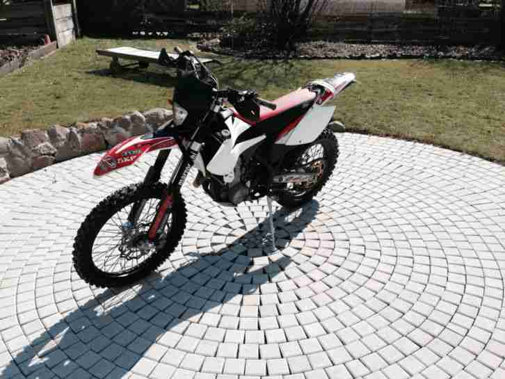Beta 400 RR mit KTM EXC Motor 1470 Km, Top...