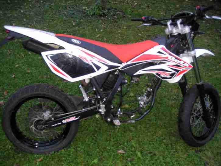 Beta RR 125 Motard mit Motorschaden Ez. 9/2013 erst 11000 Km gelaufen