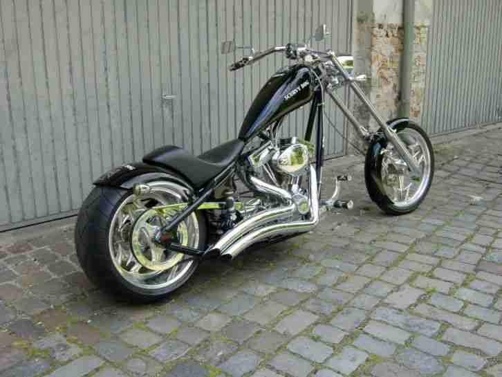 Big Dog „1RB“ mit 300ter Hinterrad - KEINE Harley!