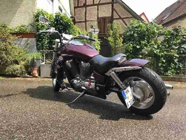 Bobber Chopper Motorrad Honda VTX1800