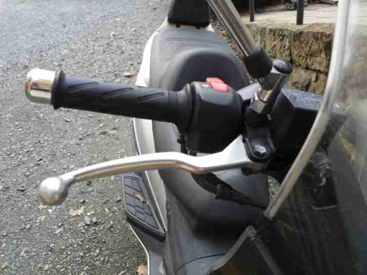 Burgman AN 400