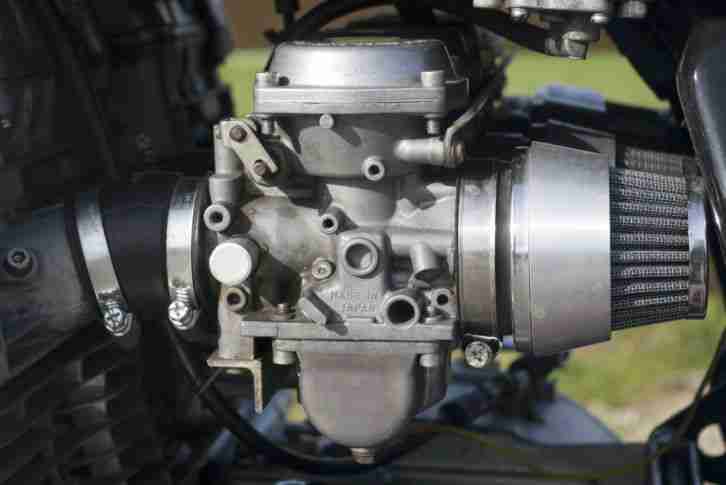 CAFE RACER UMBAU SUZUKI GS 110 X VON 1980, 560430 KM