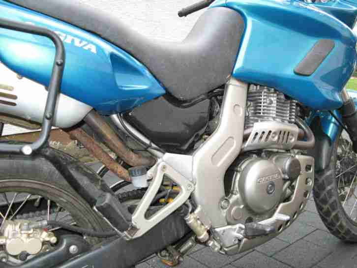 CAGIVA Canyon 600 Funduro, mit Koffern u. nagelneuen Reifen