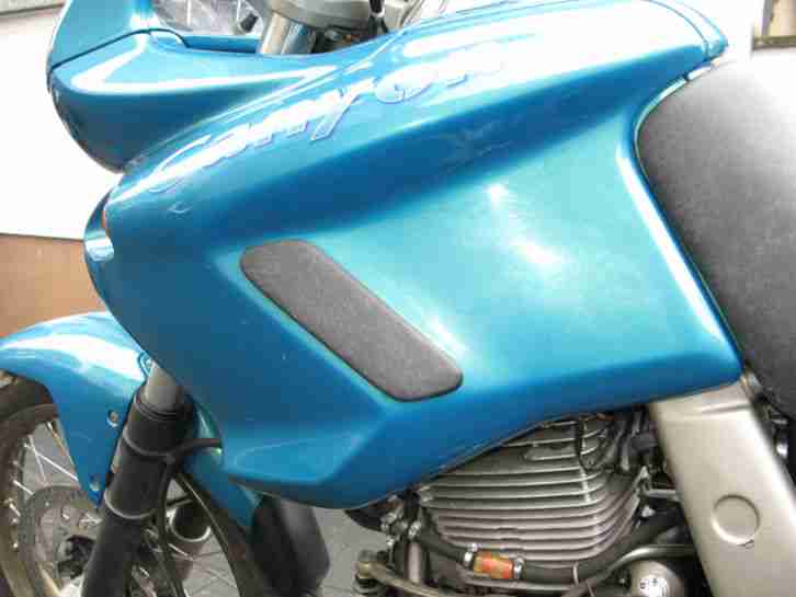 CAGIVA Canyon 600 Funduro, mit Koffern u. nagelneuen Reifen
