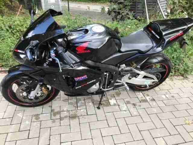 CBR 600 RR mit Extras
