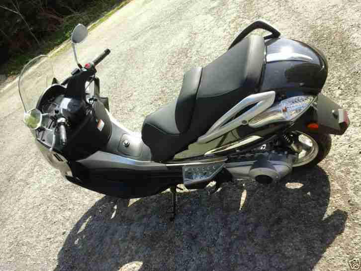 CF-Moto JetMAX 250 Retro Roller