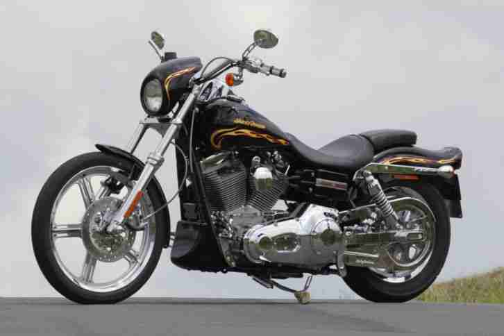 CVO Wide Glide FXDWG3