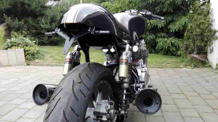 Caferacer Honda RC 42 Seven Fifty