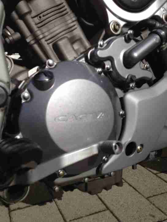 Cagiva Navigator mit Suzuki TL 1000 Motor