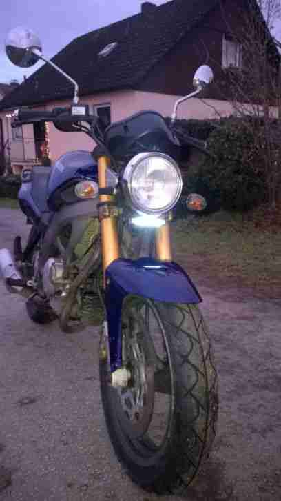 Cagiva River 600, (gleicher Hersteller/Konzern wie Ducati Monster)