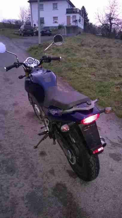 Cagiva River 600, (gleicher Hersteller/Konzern wie Ducati Monster)