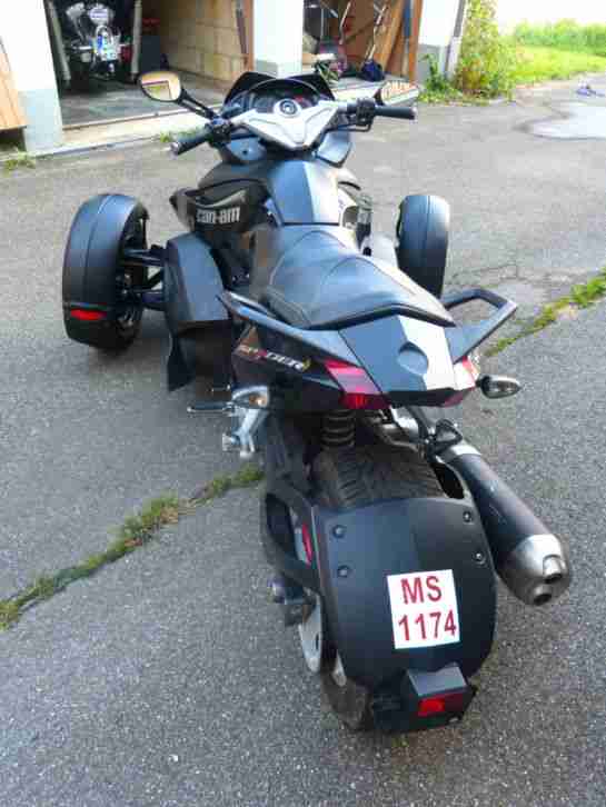 Can Am Spyder zum herrichten