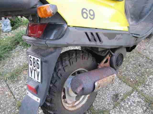 China Roller Bastler Bj. 1995 Schlüssel Verkleidung Koffer Bastler