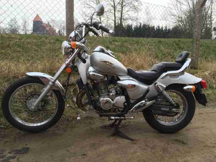 Chopper Motorrad 125 ccm Topzustand