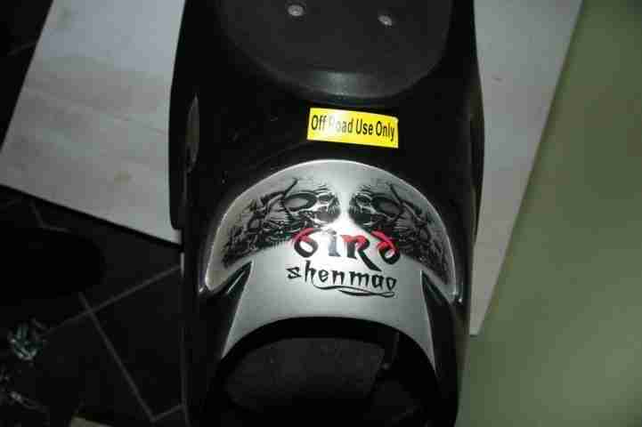 Chopper im Totenkopf Design 110cc /Max Power 4,7 kw/7500 rpm HAMMER!!!