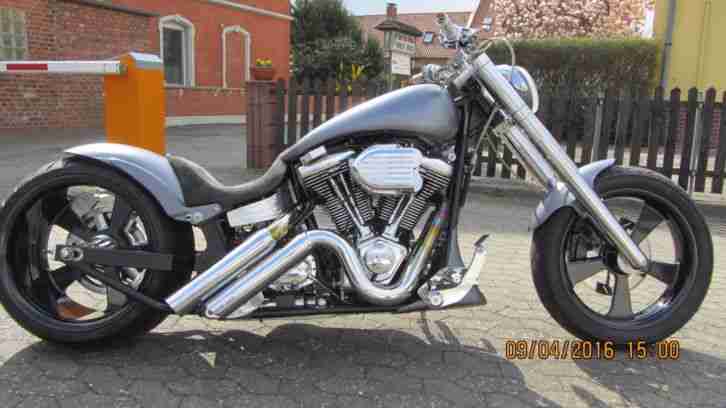 Custom Harley Davidson 1801 ccm mit 8.000 km