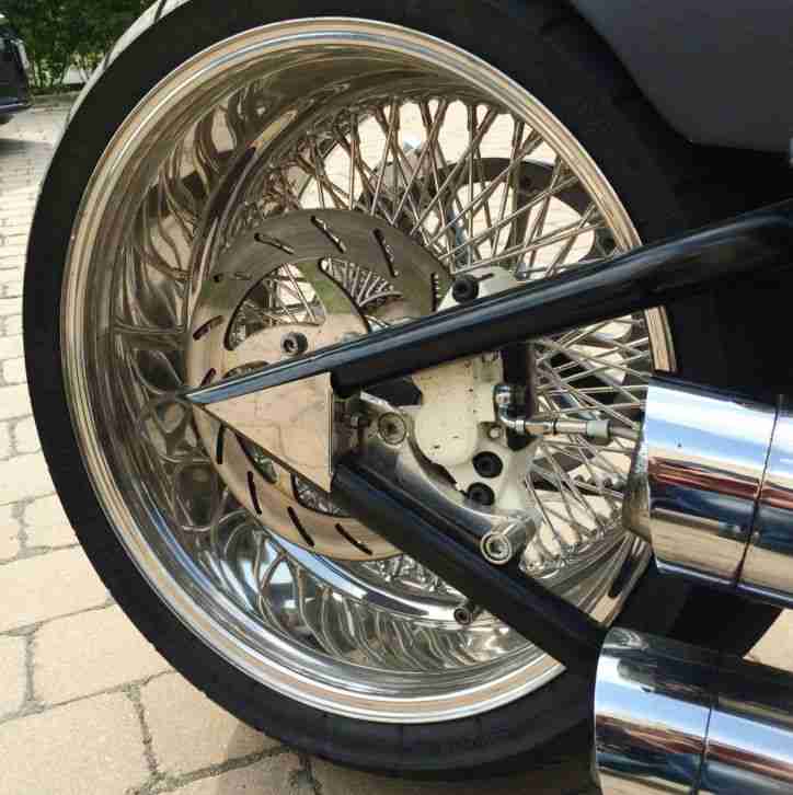 Custombike Yamaha XV 1600 Wild Star Harley Killer Absolutes Einzelst. 300er Heck