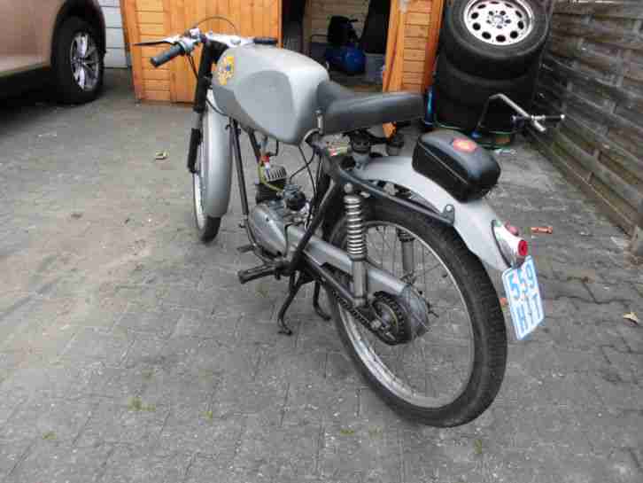 DEMM Sport 50ccm Moped Caferacer