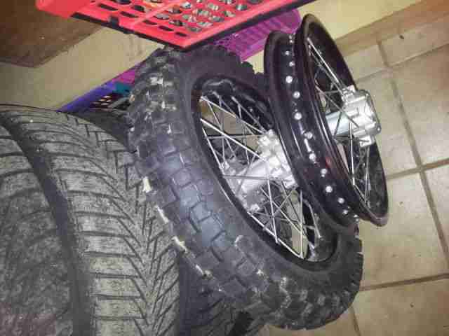 DIRTBIKE - VOLLCROSS 125 ccm / NEUWERTIG