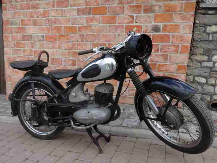 DKW RT 200 / 2 Baujahr 1955 zur Restauration , originalzustand