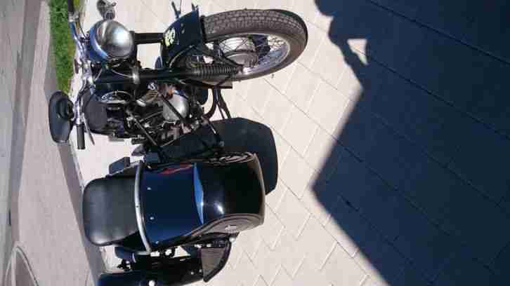 DKW RT 250 mit Beiwagen