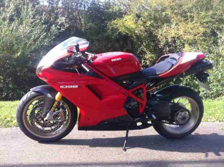 DUCATI 1098R viel optimiert erst 2800km, ohne Erstzulassung, dt Modell NP 40000€